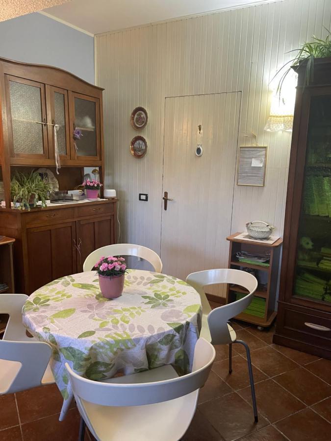Gattico B&B Villa Giardini Susanna מראה חיצוני תמונה